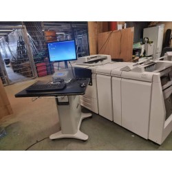 Farbdrucksystem Xerox Color J75 Press mit Fiery, Tisch und Monitor